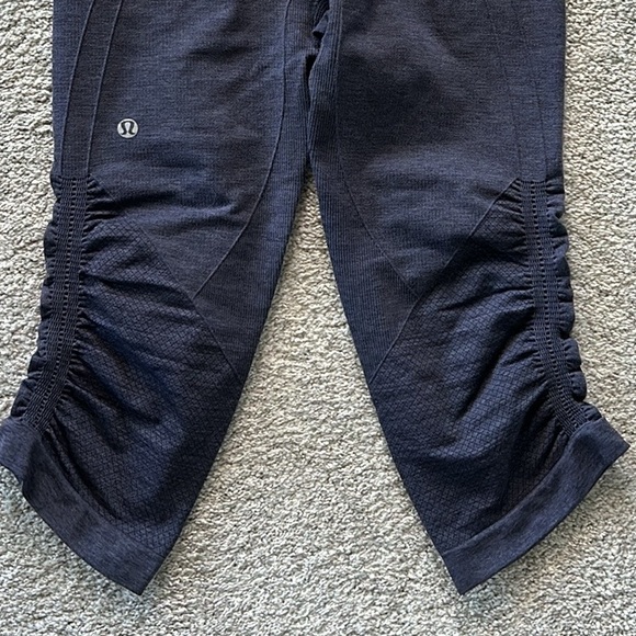 Lululemon Awakening Crop - Picture 7 of 7